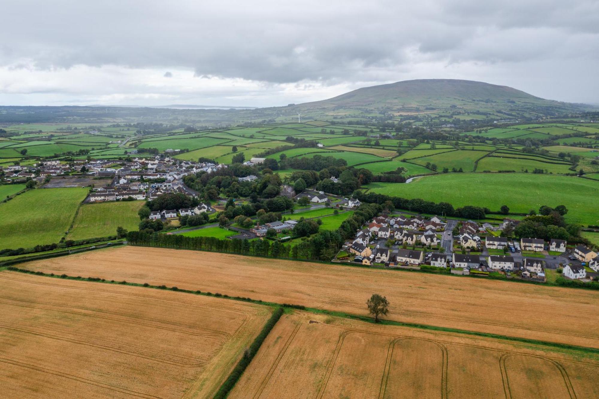 Armoy The Ferns-Ideal Base For Exploring The Causeway Coastヴィラ エクステリア 写真